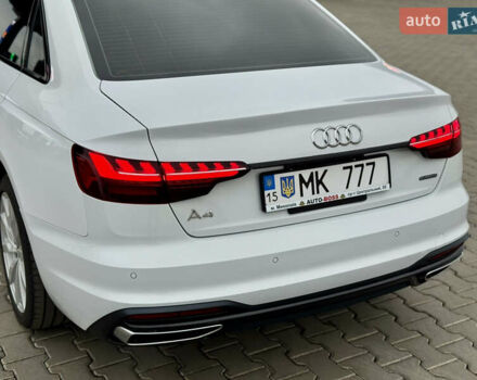 Белый Ауди А4, объемом двигателя 2 л и пробегом 132 тыс. км за 24500 $, фото 10 на Automoto.ua