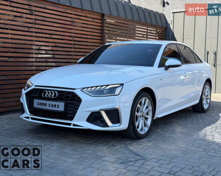 Белый Ауди А4, объемом двигателя 1.97 л и пробегом 46 тыс. км за 42500 $, фото 2 на Automoto.ua