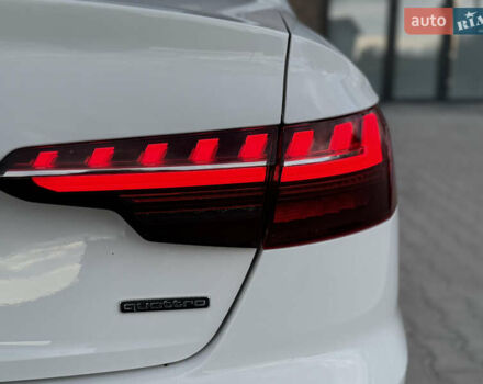 Білий Ауді А4, об'ємом двигуна 1.97 л та пробігом 45 тис. км за 27700 $, фото 16 на Automoto.ua