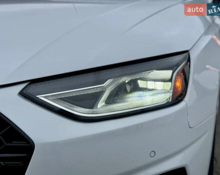 Белый Ауди А4, объемом двигателя 2 л и пробегом 132 тыс. км за 24500 $, фото 6 на Automoto.ua