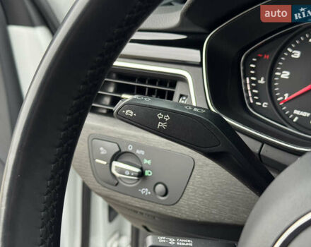 Белый Ауди А4, объемом двигателя 2 л и пробегом 132 тыс. км за 24500 $, фото 32 на Automoto.ua