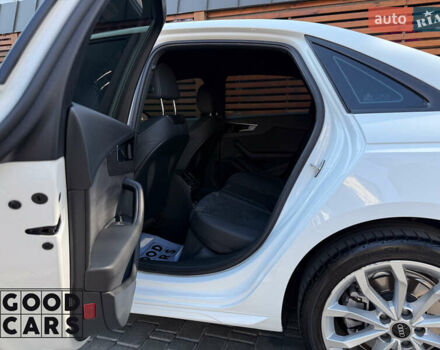 Белый Ауди А4, объемом двигателя 1.97 л и пробегом 46 тыс. км за 42500 $, фото 25 на Automoto.ua