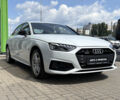 Белый Ауди А4, объемом двигателя 2 л и пробегом 65 тыс. км за 32500 $, фото 1 на Automoto.ua