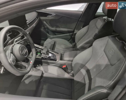 Белый Ауди А4, объемом двигателя 1.97 л и пробегом 25 тыс. км за 33200 $, фото 2 на Automoto.ua