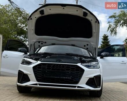 Білий Ауді А4, об'ємом двигуна 2 л та пробігом 37 тис. км за 35950 $, фото 76 на Automoto.ua