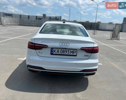 Белый Ауди А4, объемом двигателя 1.97 л и пробегом 51 тыс. км за 24000 $, фото 3 на Automoto.ua