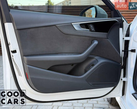 Белый Ауди А4, объемом двигателя 1.97 л и пробегом 46 тыс. км за 42500 $, фото 21 на Automoto.ua