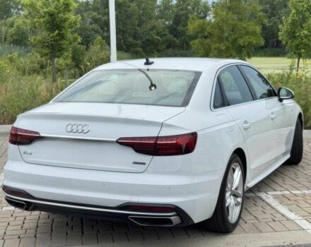 Белый Ауди А4, объемом двигателя 2 л и пробегом 22 тыс. км за 27900 $, фото 5 на Automoto.ua