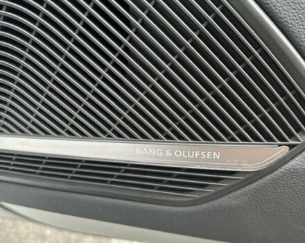 Білий Ауді А4, об'ємом двигуна 1.98 л та пробігом 32 тис. км за 31999 $, фото 18 на Automoto.ua