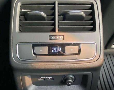 Білий Ауді А4, об'ємом двигуна 2 л та пробігом 77 тис. км за 22500 $, фото 18 на Automoto.ua