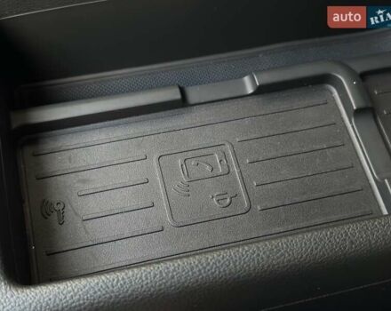 Білий Ауді А4, об'ємом двигуна 2 л та пробігом 47 тис. км за 30990 $, фото 35 на Automoto.ua