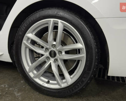 Білий Ауді А4, об'ємом двигуна 1.98 л та пробігом 62 тис. км за 33000 $, фото 10 на Automoto.ua