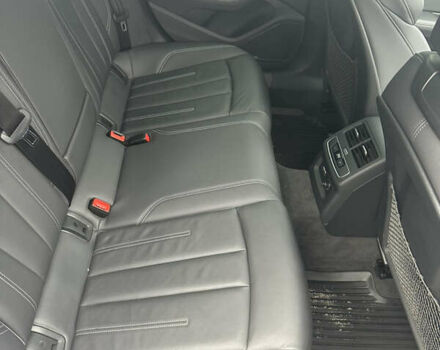 Білий Ауді А4, об'ємом двигуна 1.98 л та пробігом 32 тис. км за 31999 $, фото 12 на Automoto.ua