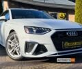 Білий Ауді А4, об'ємом двигуна 2 л та пробігом 51 тис. км за 30800 $, фото 1 на Automoto.ua