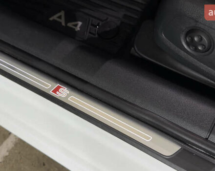 Білий Ауді А4, об'ємом двигуна 1.98 л та пробігом 62 тис. км за 33000 $, фото 8 на Automoto.ua