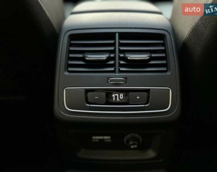 Білий Ауді А4, об'ємом двигуна 2 л та пробігом 47 тис. км за 30990 $, фото 41 на Automoto.ua