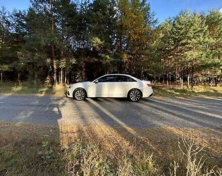 Білий Ауді А4, об'ємом двигуна 2 л та пробігом 77 тис. км за 22500 $, фото 10 на Automoto.ua
