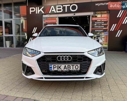 Белый Ауди А4, объемом двигателя 2 л и пробегом 47 тыс. км за 40900 $, фото 2 на Automoto.ua