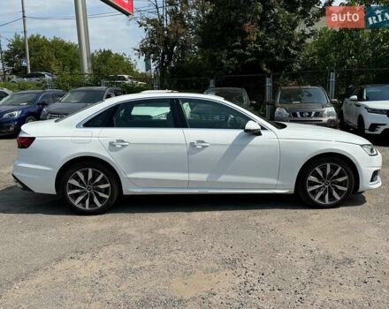 Белый Ауди А4, объемом двигателя 2 л и пробегом 11 тыс. км за 37690 $, фото 6 на Automoto.ua