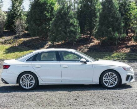 Белый Ауди А4, объемом двигателя 2 л и пробегом 14 тыс. км за 14500 $, фото 7 на Automoto.ua