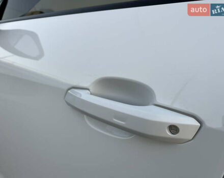 Белый Ауди А4, объемом двигателя 1.98 л и пробегом 34 тыс. км за 29900 $, фото 17 на Automoto.ua