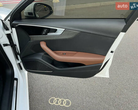 Белый Ауди А4, объемом двигателя 1.98 л и пробегом 34 тыс. км за 29900 $, фото 27 на Automoto.ua