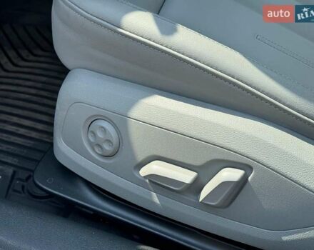 Белый Ауди А4, объемом двигателя 2 л и пробегом 11 тыс. км за 37690 $, фото 21 на Automoto.ua