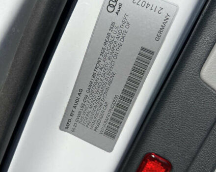 Белый Ауди А4, объемом двигателя 2 л и пробегом 45 тыс. км за 19300 $, фото 5 на Automoto.ua