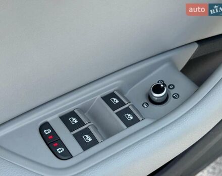 Белый Ауди А4, объемом двигателя 2 л и пробегом 11 тыс. км за 37690 $, фото 18 на Automoto.ua