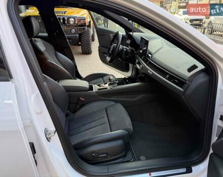 Белый Ауди А4, объемом двигателя 2 л и пробегом 47 тыс. км за 40900 $, фото 40 на Automoto.ua