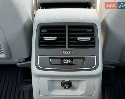 Белый Ауди А4, объемом двигателя 2 л и пробегом 11 тыс. км за 37690 $, фото 31 на Automoto.ua