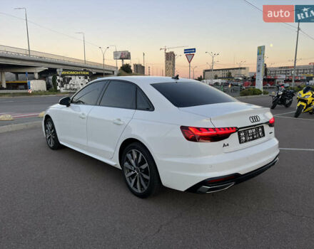 Белый Ауди А4, объемом двигателя 1.98 л и пробегом 34 тыс. км за 29900 $, фото 5 на Automoto.ua