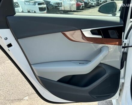 Белый Ауди А4, объемом двигателя 2 л и пробегом 11 тыс. км за 37690 $, фото 23 на Automoto.ua