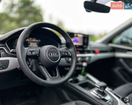 Белый Ауди А4, объемом двигателя 1.97 л и пробегом 2 тыс. км за 38999 $, фото 2 на Automoto.ua