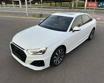 Белый Ауди А4, объемом двигателя 1.98 л и пробегом 34 тыс. км за 29900 $, фото 4 на Automoto.ua