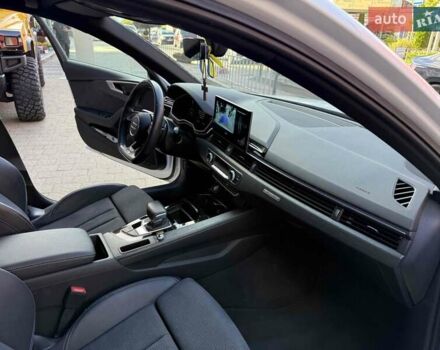 Белый Ауди А4, объемом двигателя 2 л и пробегом 47 тыс. км за 40900 $, фото 41 на Automoto.ua