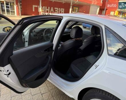 Белый Ауди А4, объемом двигателя 2 л и пробегом 47 тыс. км за 40900 $, фото 29 на Automoto.ua