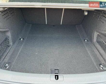 Белый Ауди А4, объемом двигателя 2 л и пробегом 11 тыс. км за 37690 $, фото 25 на Automoto.ua