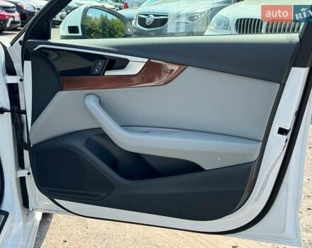 Белый Ауди А4, объемом двигателя 2 л и пробегом 11 тыс. км за 37690 $, фото 28 на Automoto.ua