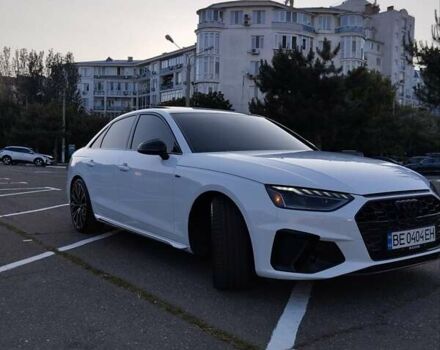 Белый Ауди А4, объемом двигателя 2 л и пробегом 85 тыс. км за 39000 $, фото 6 на Automoto.ua