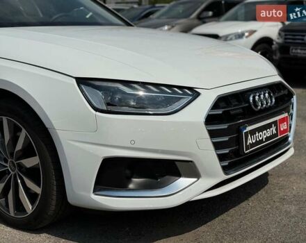 Белый Ауди А4, объемом двигателя 2 л и пробегом 11 тыс. км за 37690 $, фото 5 на Automoto.ua