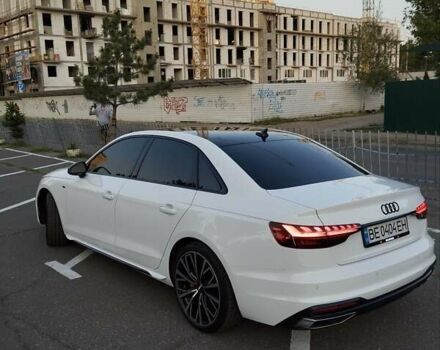 Белый Ауди А4, объемом двигателя 2 л и пробегом 85 тыс. км за 39000 $, фото 7 на Automoto.ua