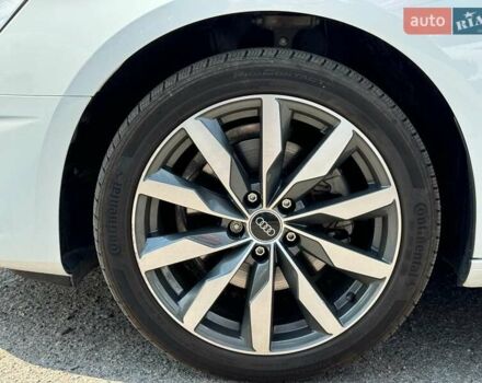 Белый Ауди А4, объемом двигателя 2 л и пробегом 11 тыс. км за 37690 $, фото 15 на Automoto.ua