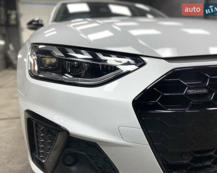 Белый Ауди А4, объемом двигателя 1.98 л и пробегом 16 тыс. км за 37900 $, фото 4 на Automoto.ua