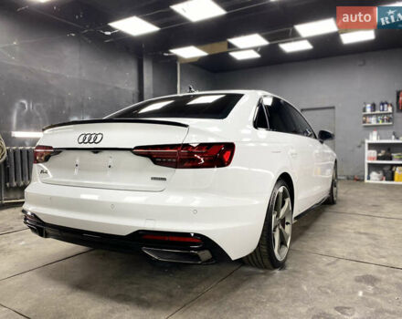 Белый Ауди А4, объемом двигателя 1.98 л и пробегом 16 тыс. км за 37900 $, фото 25 на Automoto.ua