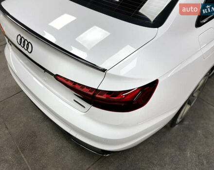 Белый Ауди А4, объемом двигателя 1.98 л и пробегом 16 тыс. км за 37900 $, фото 29 на Automoto.ua