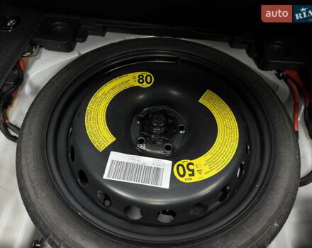 Белый Ауди А4, объемом двигателя 1.98 л и пробегом 16 тыс. км за 37900 $, фото 79 на Automoto.ua