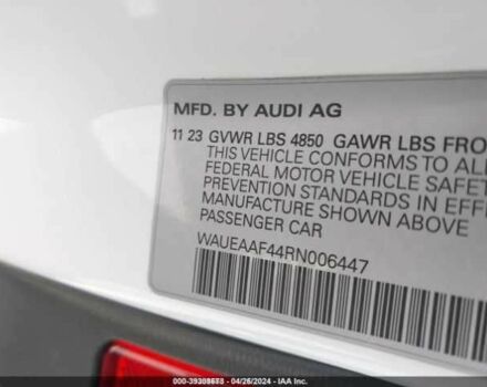 Белый Ауди А4, объемом двигателя 2 л и пробегом 2 тыс. км за 15000 $, фото 9 на Automoto.ua