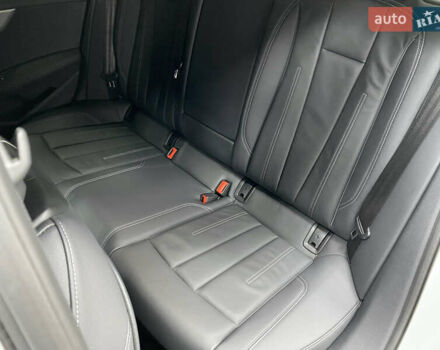 Белый Ауди А4, объемом двигателя 1.98 л и пробегом 16 тыс. км за 37900 $, фото 43 на Automoto.ua