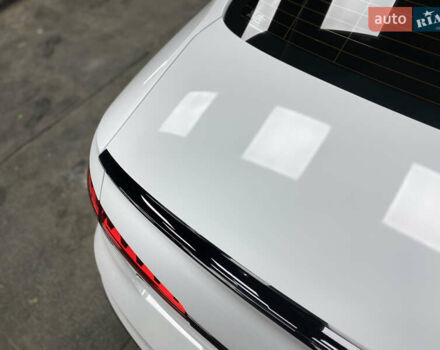 Белый Ауди А4, объемом двигателя 1.98 л и пробегом 16 тыс. км за 37900 $, фото 28 на Automoto.ua